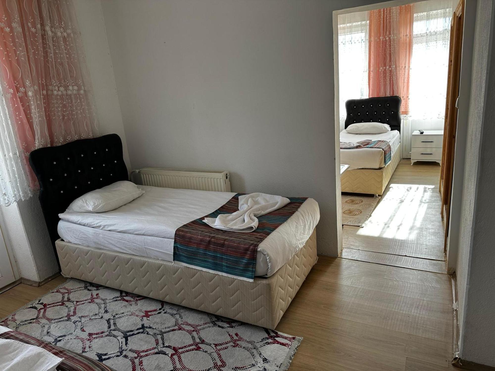 Kapadokya Rezidans Two Bed & Breakfast เนฟซิเฮียร์ ภายนอก รูปภาพ