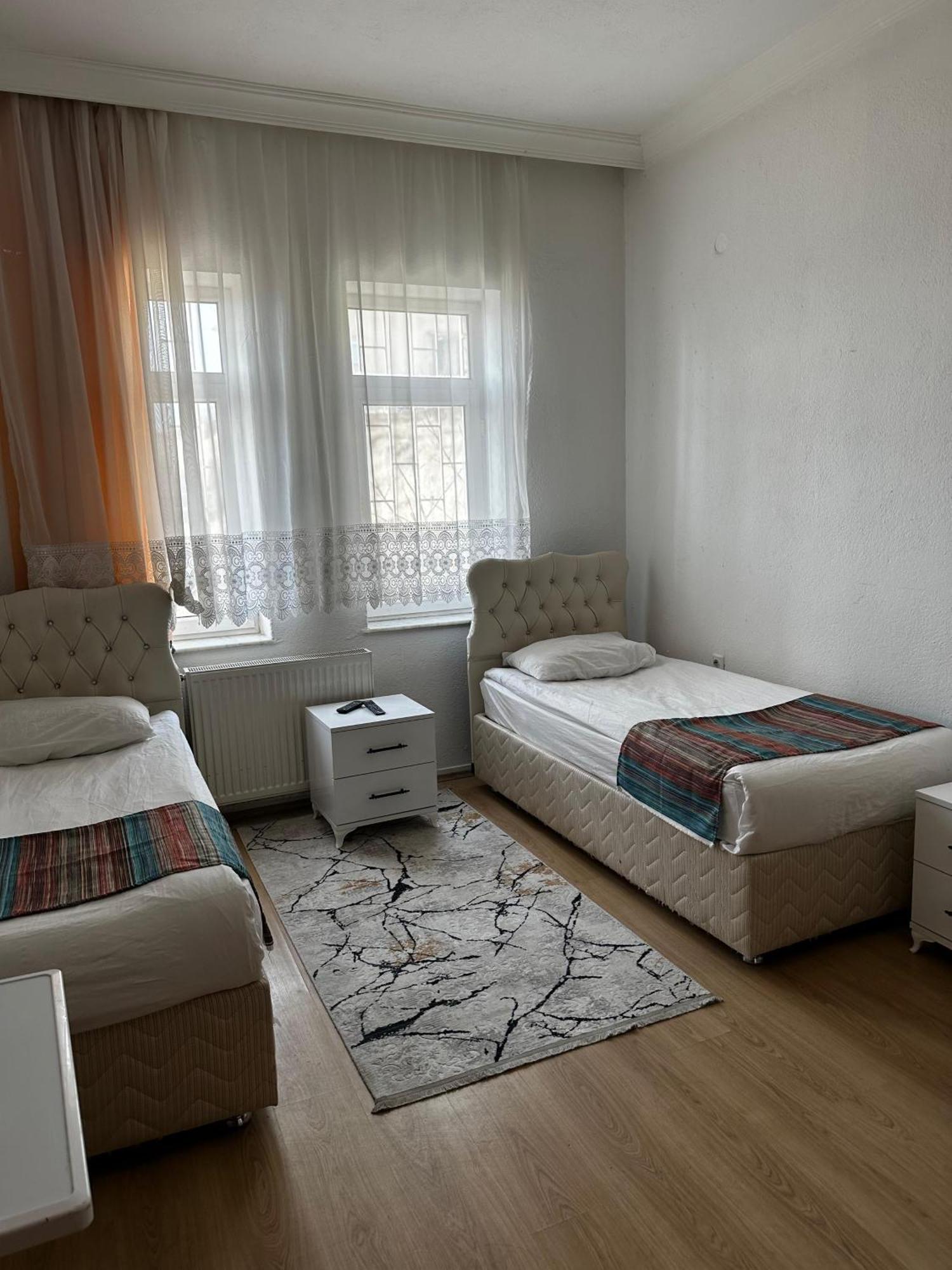 Kapadokya Rezidans Two Bed & Breakfast เนฟซิเฮียร์ ภายนอก รูปภาพ