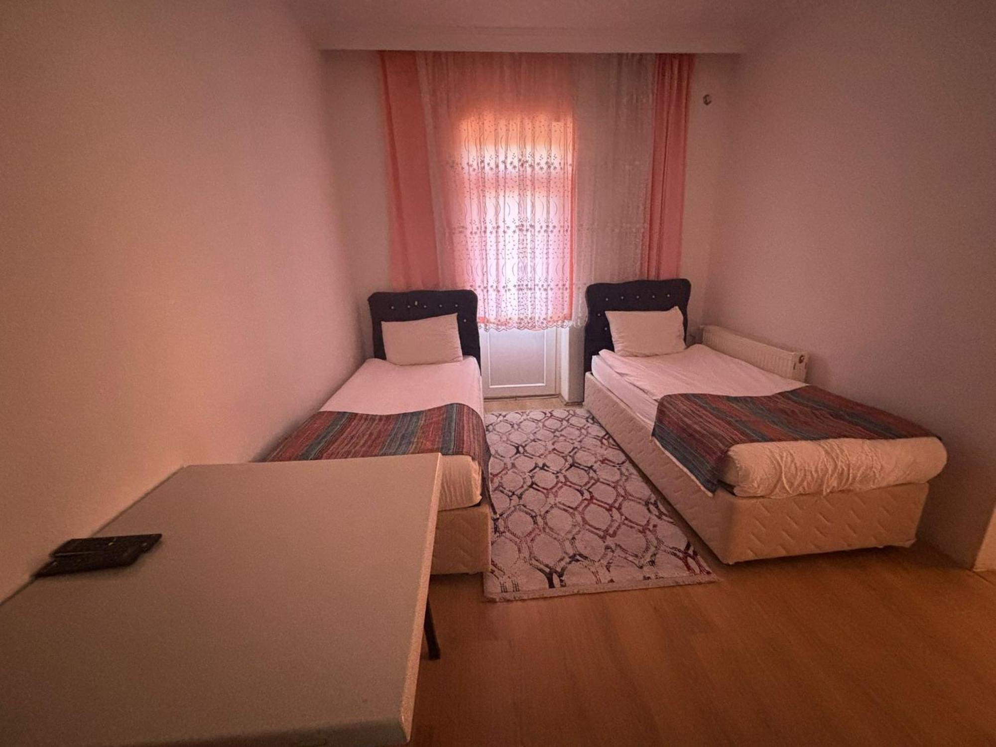 Kapadokya Rezidans Two Bed & Breakfast เนฟซิเฮียร์ ภายนอก รูปภาพ